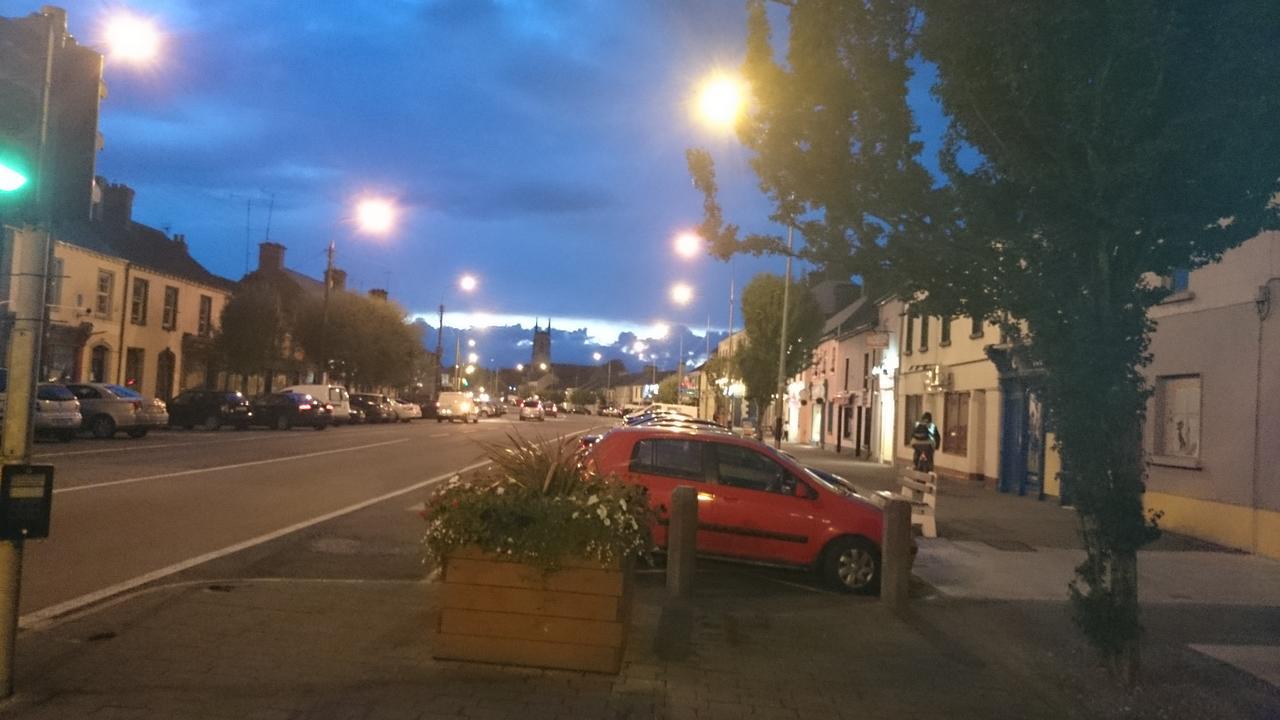 Hotel Skellys Ballymahon Esterno foto